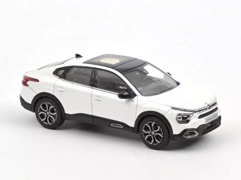 Hot Wheels - Citroën ë-C4 X 2023 Pearl White -