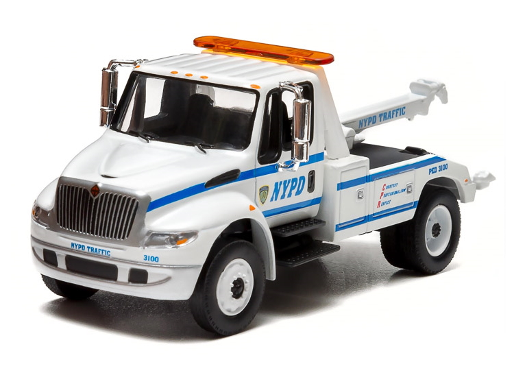 Hot Wheels - International Durastar 4400 (NYPD Tow Truck) -