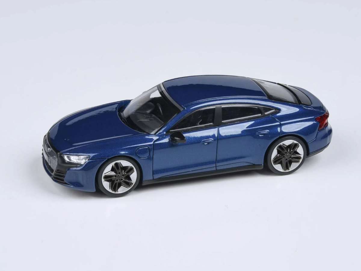 Hot Wheels - Audi e-tron GT RS Ascari Blue -
