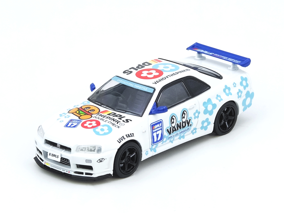 Hot Wheels - The Pink GTR R34 ComplexCon Hong Kong -