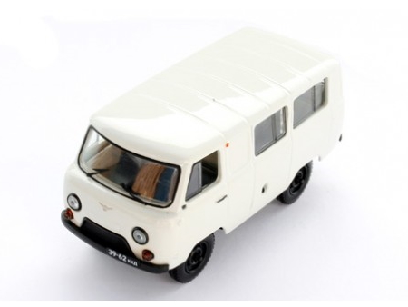 Hot Wheels - UAZ 452 Minibus (39625) - Light Grey - 1980 -