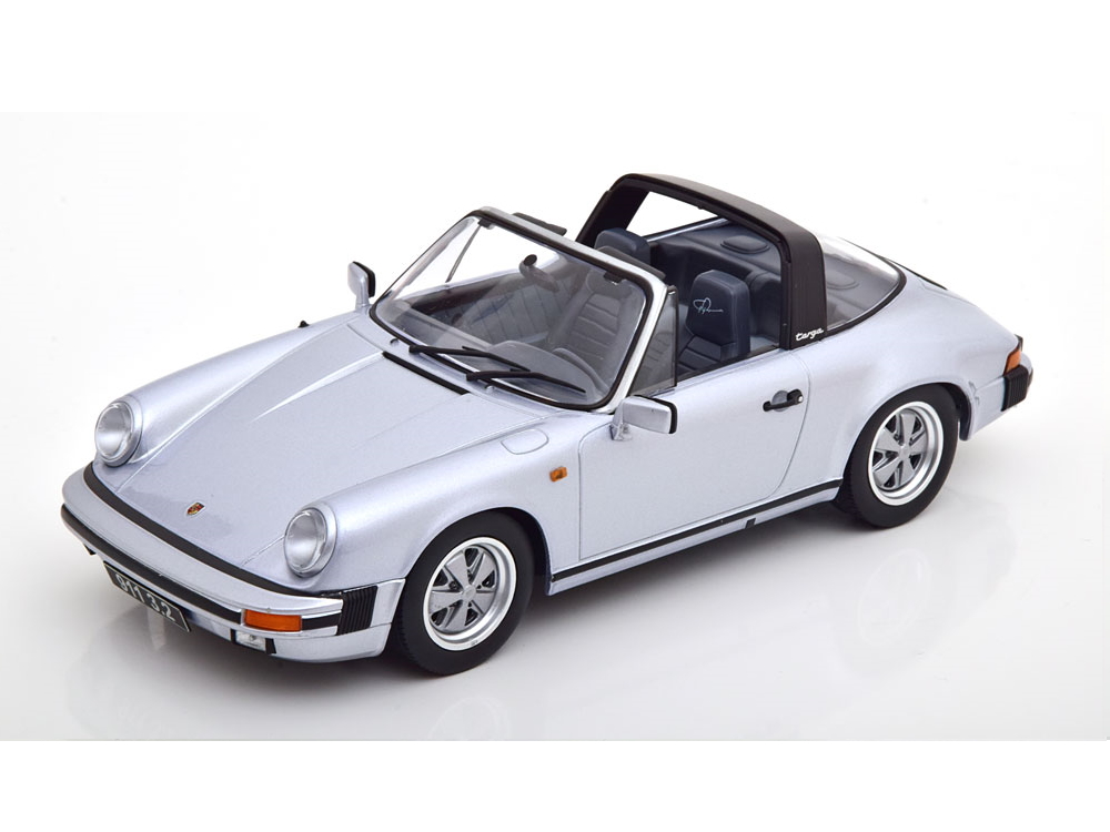 Hot Wheels - Porsche 911 Carrera 3.2 Targa 250.000. 911er 1988 silbergrau -