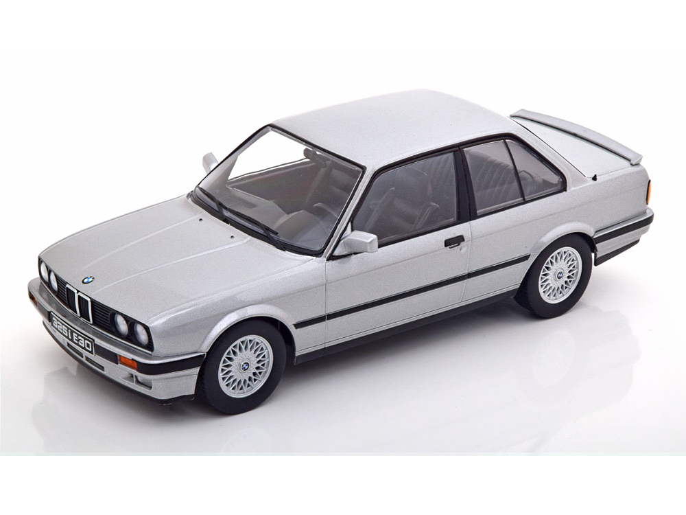 Hot Wheels - BMW 325i E30 M-Paket 1 1987 silber - 