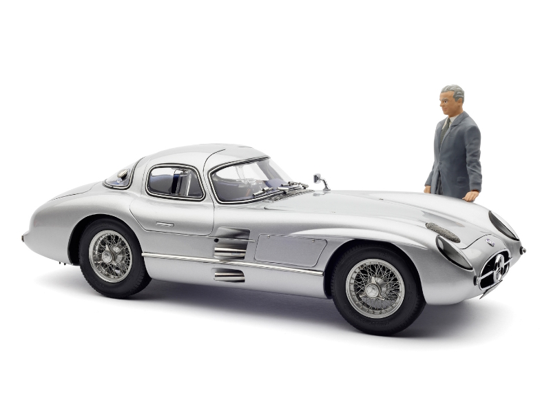 Hot Wheels - Mercedes-Benz 300 SLR Coupé, 1955, mit Figur, blaues Interieur -