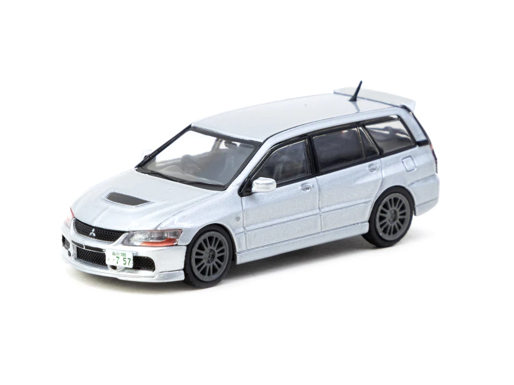 Hot Wheels - Mitsubishi Lancer Evolution Wagon Silver - 