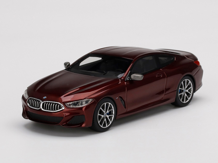 Hot Wheels - BMW M850i Aventurine Red Metallic -