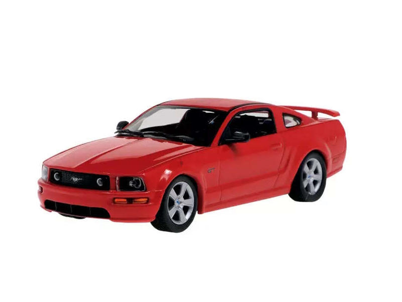 Hot Wheels - Ford Mustang GT 2005 -