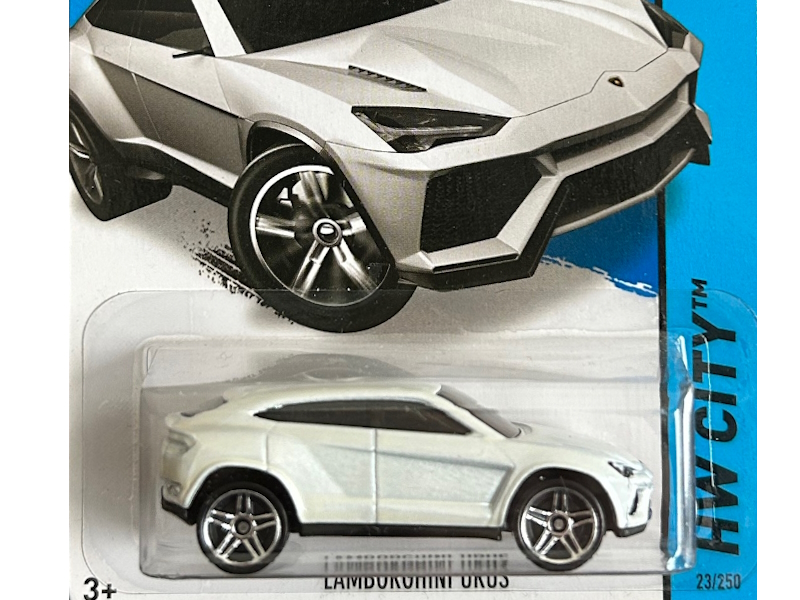 Hot Wheels - Lamborghini Urus - CFJ72