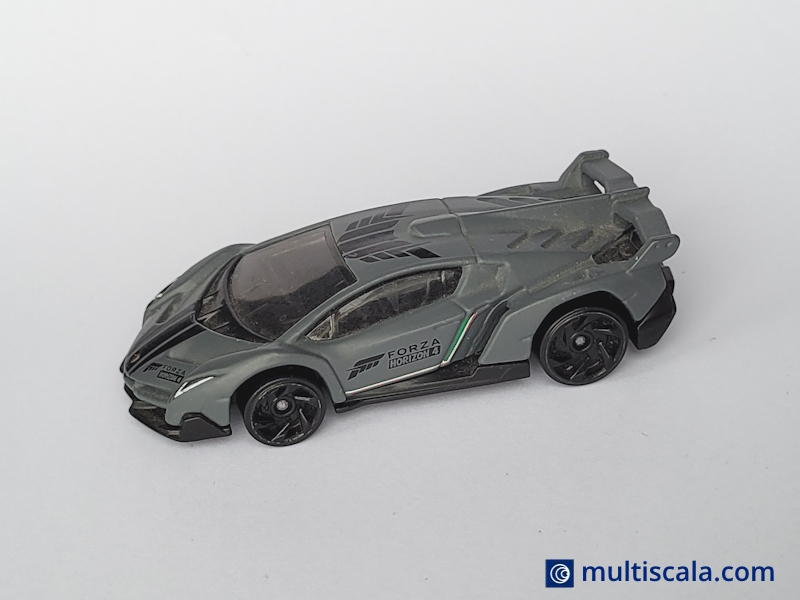 Hot Wheels - Lamborghini Veneno - GBB64