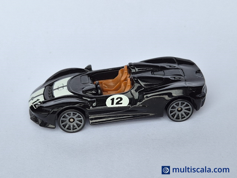 Hot Wheels - McLaren Elva - HCT09