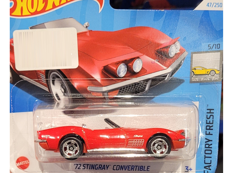 Hot Wheels - `72 Stingray Convertible - HTD09