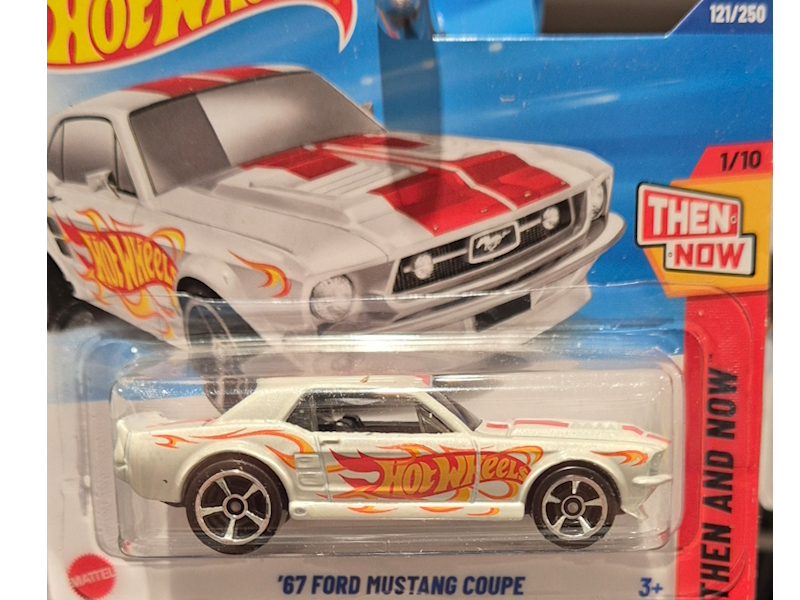 Hot Wheels - `67 Ford Mustang Coupe - HYY62