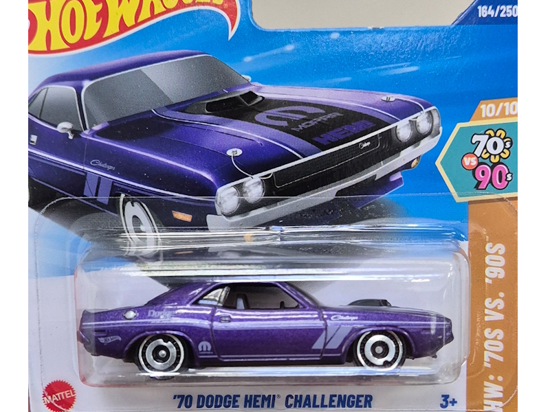 Hot Wheels - `70 Dodge Hemi Challenger - HYY96