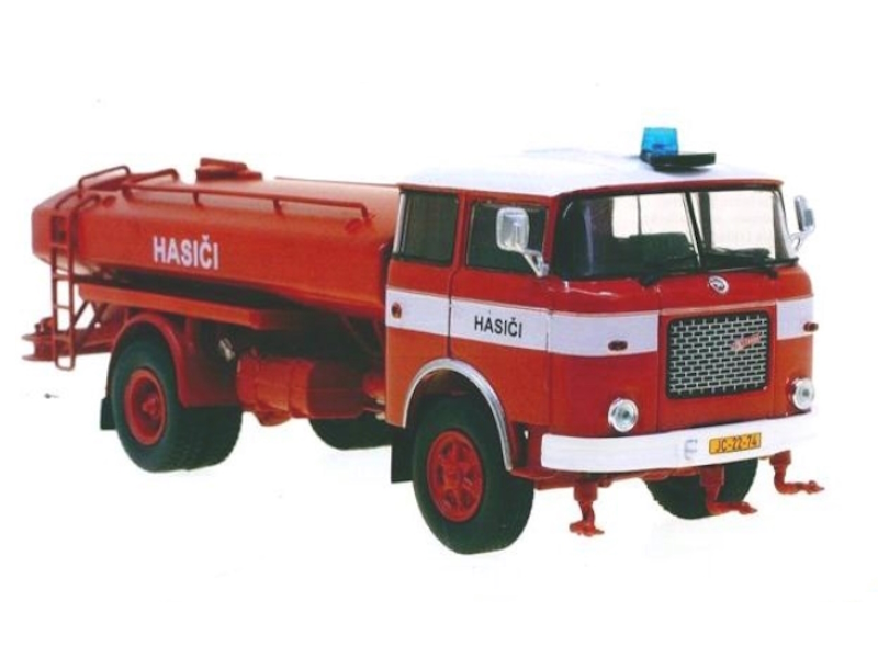 Hot Wheels - SKODA 706 RTH -