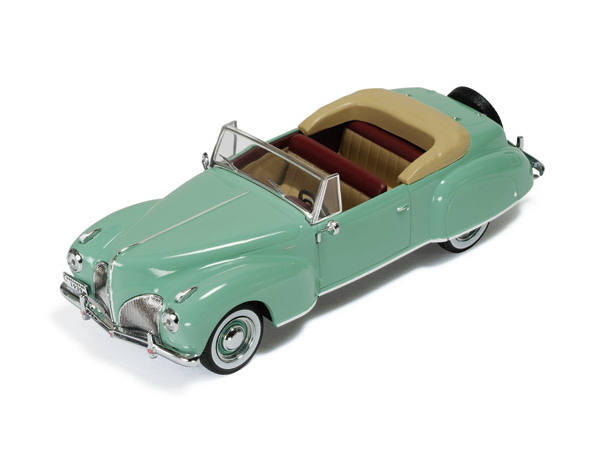 Hot Wheels - Lincoln Continental 1939 Green with Beige Interiors -