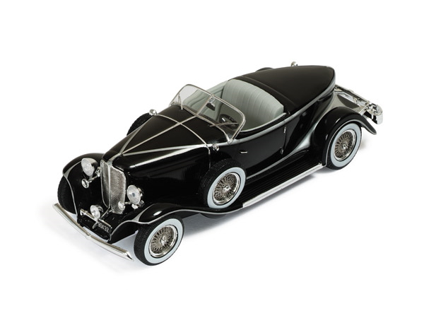 Hot Wheels - Auburn Boat Tail Roadster 1933 Black and Silver -