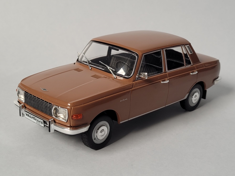 Hot Wheels - Wartburg 353 -