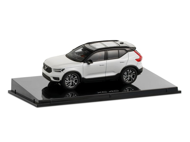 Hot Wheels - Volvo xc40 - 